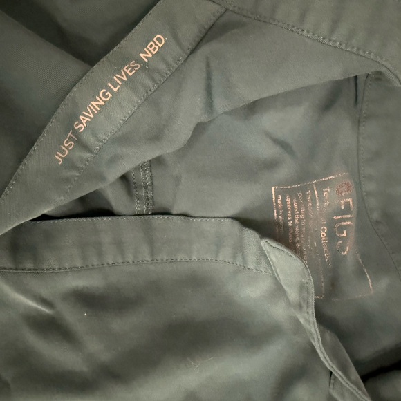 Figs Rafaela Scrub Top - Picture 6 of 6